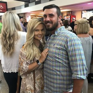 Meet your Posher, Devin